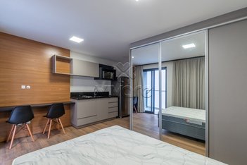 apartment em Rua Brigadeiro Franco, Centro - Curitiba - PR