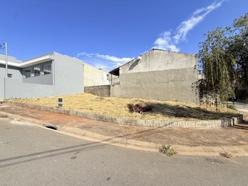 commercial_land_lot em Rua Bellone, Residencial Quinta dos Vinhedos - Bragança Paulista - SP
