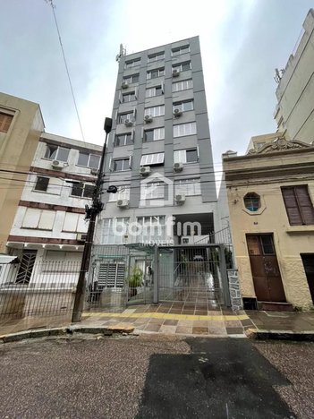 apartment em Rua Demétrio Ribeiro, Centro Histórico - Porto Alegre - RS
