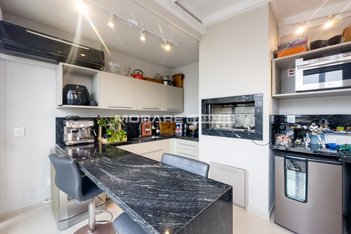 apartment em Rua Faria Santos, Petrópolis - Porto Alegre - RS