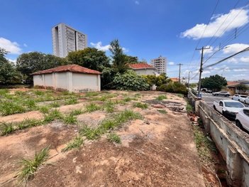 house em Avenida Nove de Julho, Centro - Lençóis Paulista - SP