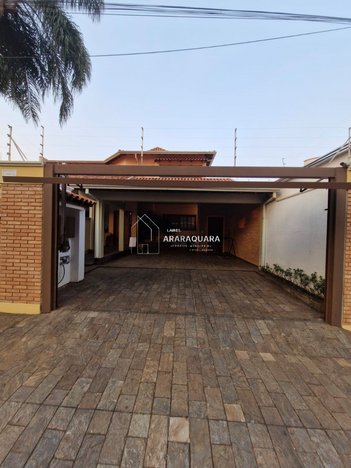 house em Rua Gaspar Abrita, Vila Ferroviária - Araraquara - SP