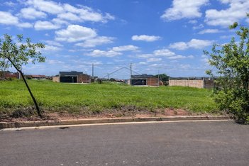 house em Rua Lázaro Galli, Residencial Vila da Mata II - Lençóis Paulista - SP
