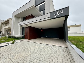 house em Avenida Carlos Pedroso da Silveira, Piracangaguá - Taubaté - SP