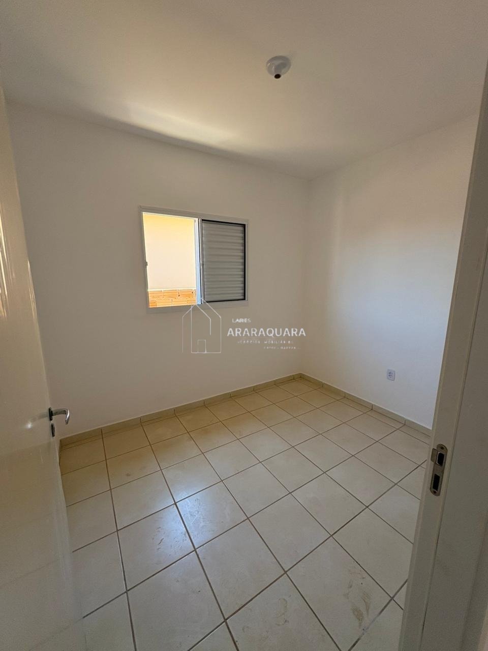 2c9352b0-77a2-4380-8448-ddc53c3f4db6