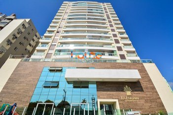 apartment em Rua Vereador Mário Coelho Pires, Campinas - São José - SC