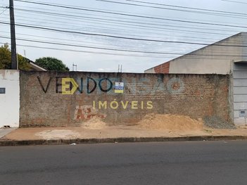 land_lot em Rua Tiradentes, Centro - Araçatuba - SP