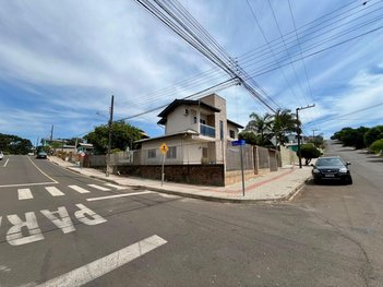 house em Rua Thucydides Paim Butuhy, Santo Antônio - Chapecó - SC