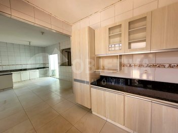 house em Rua Bernardo de Vasconcelos, Pampulha - Uberlândia - MG