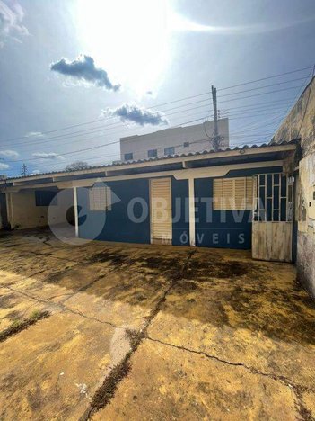 business em Avenida Cesário Alvim, Nossa Senhora Aparecida - Uberlândia - MG