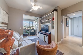 apartment em Rua Professor Cristiano Fischer, Jardim Botânico - Porto Alegre - RS