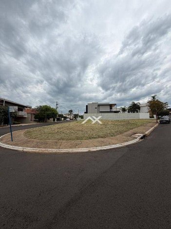 land_lot em Avenida José Vicente Aiello, Residencial Tivoli - Bauru - SP