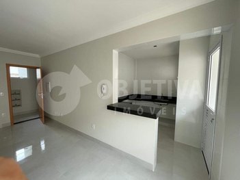 apartment em Rua Antônio Fortunato da Silva, Santa Mônica - Uberlândia - MG