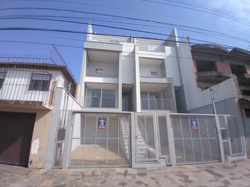 house em Rua Arnaldo Ballve, Jardim Itu - Porto Alegre - RS