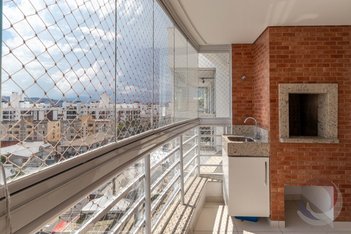 apartment em Sílvio Possobon, Abraão - Florianópolis - SC