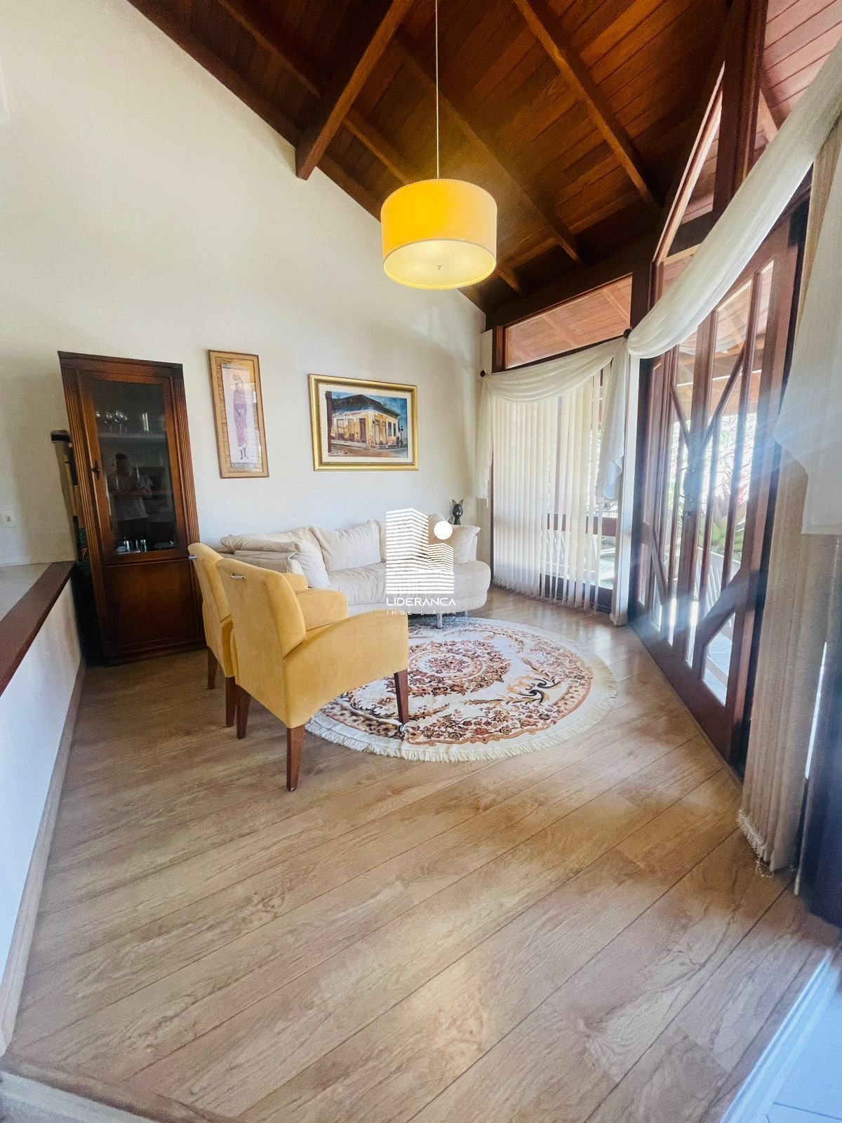 WhatsApp Image 2025-10-24 at 09.30