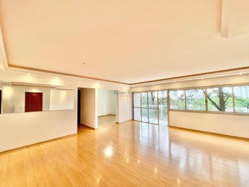 apartment em Avenida Washington Luís, Santo Amaro - São Paulo - SP