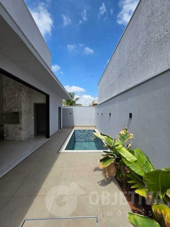 house em Avenida Vereador Carlito Cordeiro, Jardim Botânico - Uberlândia - MG