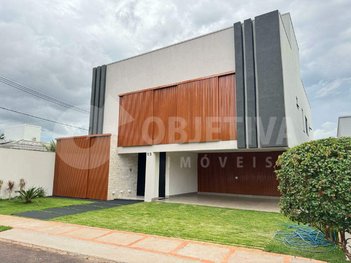 house em Avenida dos Vinhedos, Morada da Colina - Uberlândia - MG
