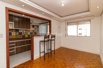 apartment em Rua Orfanotrófio, Santa Tereza - Porto Alegre - RS