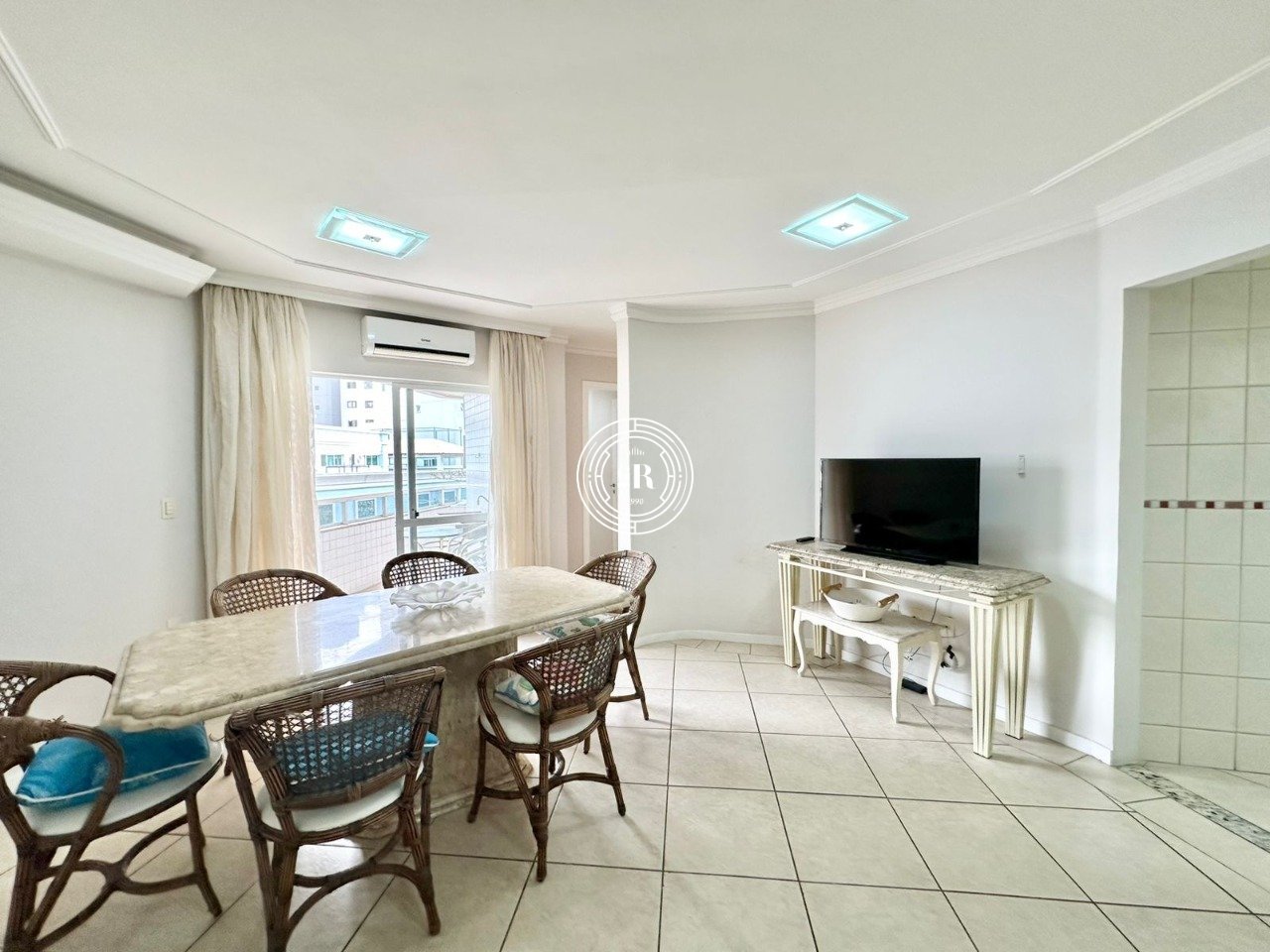 02-SALA 02 AMBIENTES