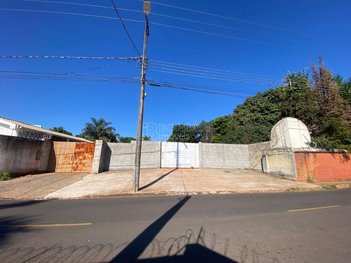 land_lot em Avenida Antonio Orlando, Jardim Brasília (Vila Xavier) - Araraquara - SP