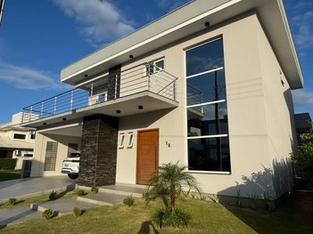 house em Rua Leonel Pereira, Cachoeira do Bom Jesus - Florianópolis - SC