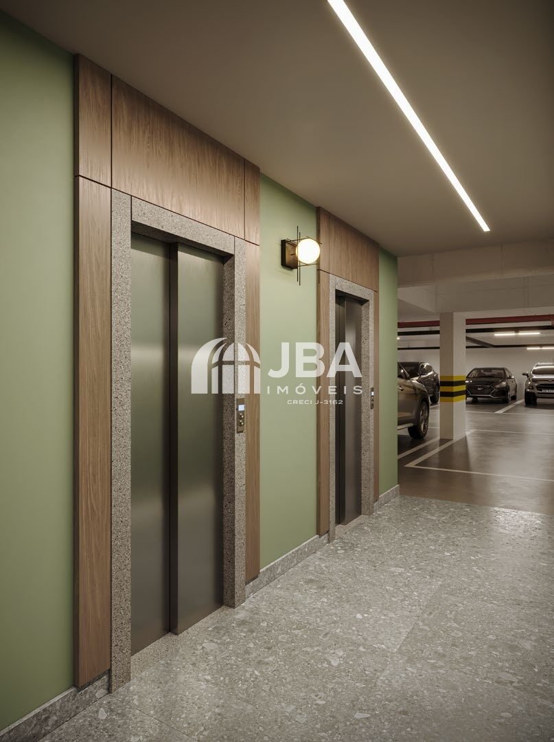 031_hall.jpg