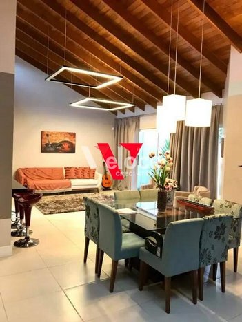 house em Rua Leon Hirszman, Loteamento Villa Branca - Jacareí - SP