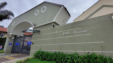 house em Rua Doutor Claudino dos Santos, Centro - São José dos Pinhais - PR