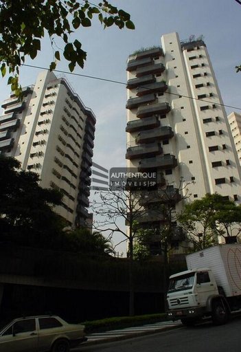 apartment em Rua Iubatinga, Vila Andrade - São Paulo - SP