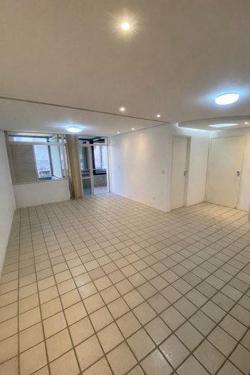 apartment em Rua Desportista Humberto Guimarães, Ponta Verde - Maceió - AL