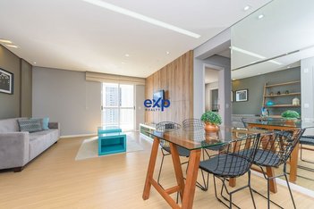 apartment em Rua Schiller, Hugo Lange - Curitiba - PR