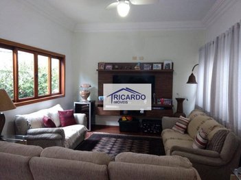 house em Rua Terceiro-Sargento-Aeronáutica João Soares de Faria, Jardim Santa Mena - Guarulhos - SP