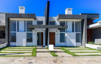house em Lucindo Antonio Bottin, Hípica - Porto Alegre - RS
