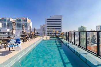 apartment em Rua Vereador Garcia Rodrigues Velho, Cabral - Curitiba - PR