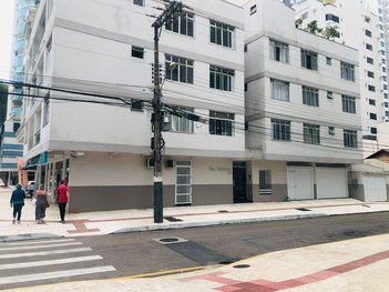 apartment em Rua Justiniano Neves, Pioneiros - Balneário Camboriú - SC