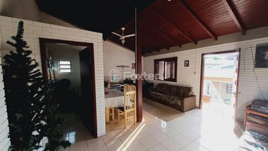 house em Rua Salvador Canelas Sobrinho, Centro - Gravataí - RS