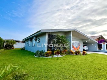 house em Rua Rio Guarita, Centro - Xangri-Lá - RS