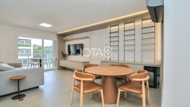apartment em Rua Rosa Kaint Nadolny, Campo Comprido - Curitiba - PR