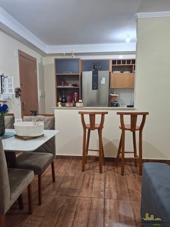 apartment em Avenida Getúlio Vargas, Jardim Califórnia - Jacareí - SP