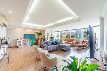 apartment em Avenida Neusa Goulart Brizola, Petrópolis - Porto Alegre - RS