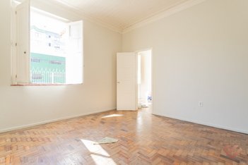 commercial_building em Rua Santa Cruz, Centro - Pelotas - RS