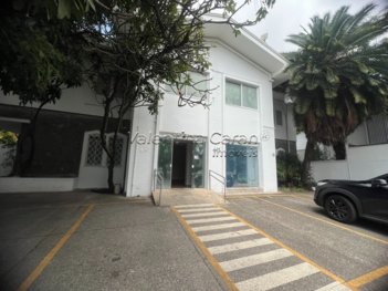 commercial_building em Avenida Brasil, Jardim América - São Paulo - SP