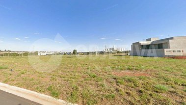 land_lot em Rua dos Viburnos, Jardim Sul - Uberlândia - MG