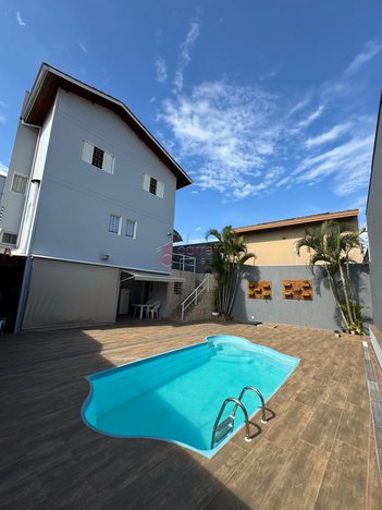 house em Rua Ernesta Lourencine de Moraes, Jardim São Bento - Jundiaí - SP