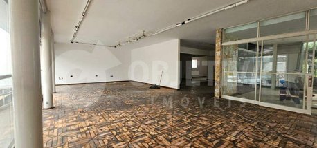 house em Avenida João Pinheiro, Centro - Uberlândia - MG