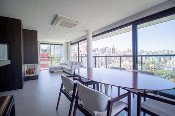 apartment em Rua Santa Cecília, Rio Branco - Porto Alegre - RS