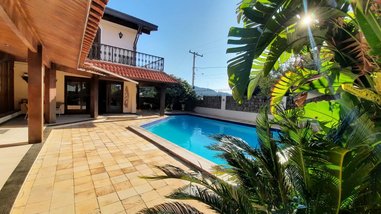 house em Travessa Carlos Hofstatter, Centro - Montenegro - RS