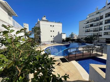 apartment em Desembargador Pedro Silva, Coqueiros - Florianópolis - SC